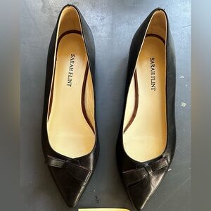 Sarah Flint black leather flats. Great condition
